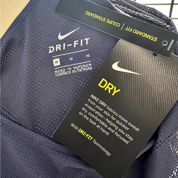 NWT Nike Air Mesh Dri-FIT Running Activewear Tank Top - Picture 3 of 3